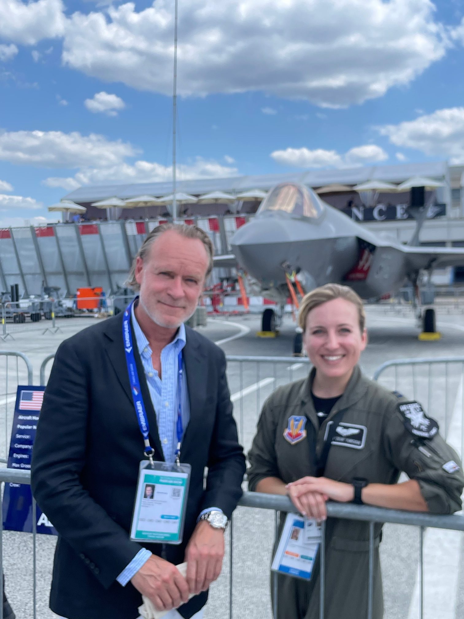 Picture of CONFIDEEs Torger Edland at Paris Air Show.